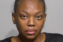 Vợ đổ xăng thiêu chồng đang ngủ gây sốc