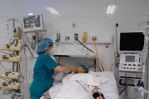 Cấp cứu thành công bệnh nhân bị ngưng tim có tiền sử mắc COVID-19