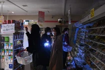 Động đất 7,3 độ richter ở Nhật, 1 người chết, 69 người bị thương