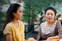 Về mừng tân gia bố mẹ chồng, nghe bà nói chuyện, tôi gục tại cửa