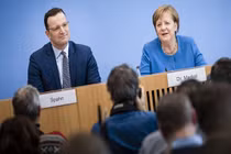 Chân dung chính trị gia được yêu thích hơn cả bà Merkel ở Đức