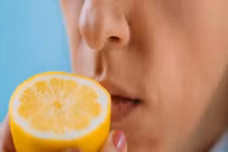 Phát hiện mới về di chứng mất mùi hậu COVID-19