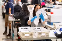 Bầu cử Mỹ: Thêm 2.755 phiếu bầu bị bỏ sót ở bang Georgia