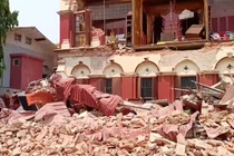 Thảm họa động đất ở Myanmar: Hơn 870 người thương vong