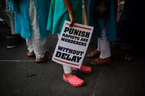 Ấn Độ treo cổ 4 kẻ cưỡng hiếp, sát hại nữ sinh trên xe buýt