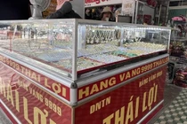 Kẻ cướp tiệm vàng ở Huế trước nguy cơ phải đền hàng chục cây vàng thất lạc