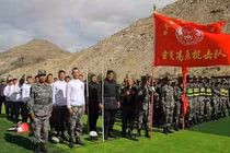 Quân đội Trung Quốc tuyển võ sĩ MMA đóng quân ở biên giới