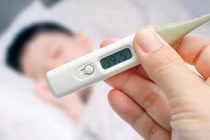 Giám đốc Bệnh viện Nhi chỉ cách xử lý khi trẻ mắc COVID-19 co giật