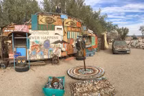 Ghé thăm thị trấn kỳ lạ, nơi mọi thứ đều miễn phí