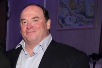 Doanh nhân được ông Trump chọn làm Bộ trưởng Hải quân Mỹ là ai?