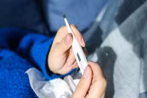 Phát hiện mới về nguy cơ tái nhiễm nCoV của F0 đã tiêm vắc xin