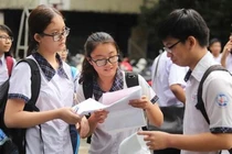 Nhiều thí sinh khóc vì đề thi Toán, Sở GD&ĐT TPHCM nói gì?