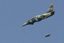 Chiến đấu cơ Nga-Syria lại dội bão lửa xuống khủng bố IS