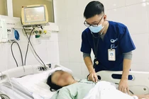 Nguy kịch sau khi ăn 2 miếng gan cá nóc