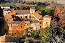 Bất ngờ cuộc sống của một gia đình trong lâu đài 900 tuổi