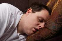 Người ngủ ngáy có nguy cơ bị ung thư cao hơn