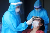 F0 các tỉnh miền Bắc tiếp tục tăng, lo ngại biến chủng Omicron lan rộng