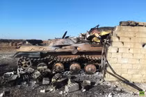 TNK tấn công dữ dội Quân đội Syria, phá nát xe bọc thép