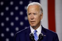 Ông Biden tiếp quản Twitter tổng thống, nhưng mất sạch người theo dõi