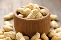 5 nhóm người nên tránh xa món lạc vì lý do này...