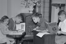 Ngỡ ngàng cuộc sống thường nhật ở nước Mỹ hàng chục năm trước