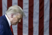 Bầu cử Mỹ: “Cơn ác mộng” của Đảng Cộng hòa dần thành sự thật?