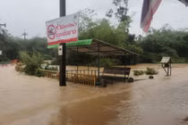 Miền Nam Thái Lan hứng chịu mưa lớn, lũ lụt
