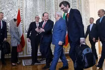 Thành viên đoàn Ngoại trưởng Áo thăm Iran nhiễm COVID-19