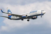 Máy bay buộc phải chuyển hướng vì hành khách gây rối