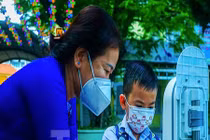 Trẻ mắc COVID-19 khi nào cần đến bệnh viện?