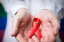 Đột phá trong phát triển phương pháp điều trị HIV