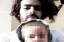 Bị con trai “làm phiền” lúc chơi game, bố gây tội ác tày trời