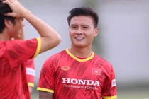Quang Hải sẽ làm việc với Pau FC để được đá AFF Cup 2022