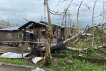 Cảnh tan hoang ở Philippines vì bão chồng bão