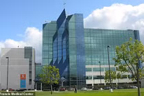 Em gái tìm thấy anh trai 'mất tích' 25 năm nhờ một bài báo