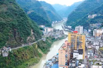 Sự thật thú vị về thành phố hẹp nhất thế giới 