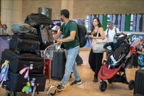 Nhiều quốc gia khuyến cáo công dân không đến Israel, Iran