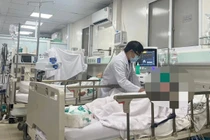 Báo động loạt vụ ngộ độc rượu gây tử vong tại Việt Nam