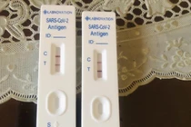 Tái nhiễm COVID-19 sau 4 ngày khỏi bệnh