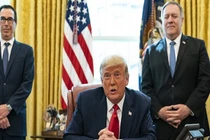 Ông Trump ký dự luật chi tiêu và viện trợ kinh tế do đại dịch