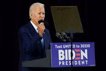 Chiến dịch tranh cử “lạ” của ứng viên Tổng thống Mỹ Biden mùa COVID-19