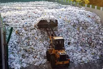 Thu phí rác thải theo kilogram: Xem nước bạn tính phí như nào?