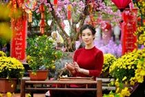 Mẹ vùng cao nuôi 7 con vì chồng ngoại tình, bỗng hóa thành người mẫu