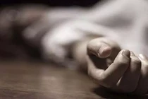 Cứu chồng bị điện giật, vợ bầu 7 tháng tử vong