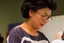 Lên thành phố giúp con trai chăm cháu, nước mắt tôi lưng tròng khi...