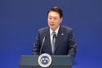 Tổng thống Hàn Quốc Yoon Suk Yeol không tuân thủ lệnh triệu tập