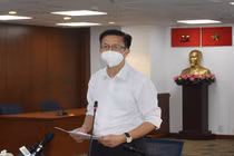 TP HCM chưa cho phép mở bán ăn uống tại chỗ