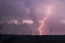 Bangladesh: Sét đánh liên tiếp vào tiệc cưới, 16 người chết