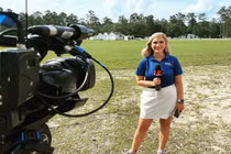 Mỹ: Nữ phóng viên bị đụng chạm cơ thể trên sóng truyền hình