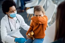 Triệu chứng nhiễm biến chủng Omicron đáng chú ý ở trẻ nhỏ